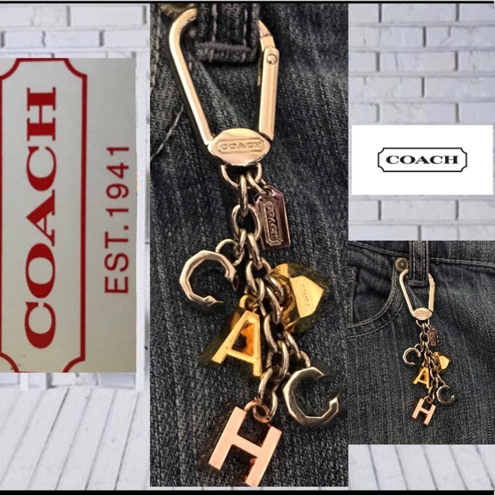 COACH KEY FOB MODEL 63852.
